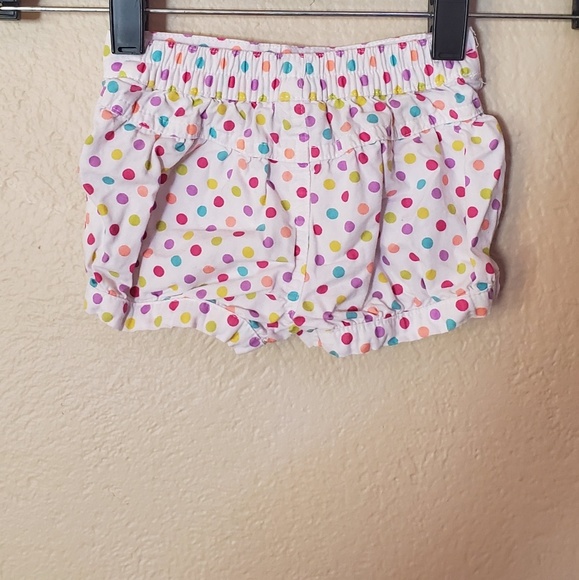 ๐ 3 for $15 Deal! ๐Garanimals polka dot shorts 12 months - Picture 2 of 3